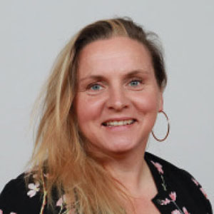 Ritratto di Susanne Sonnenberg per Liebherr-MCCtec Rostock GmbH